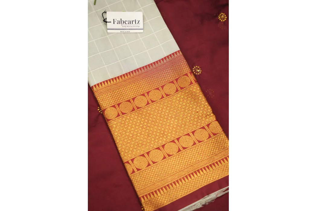 దక్షిణ భారత పండుగ సాంప్రదాయ హాఫ్ చీర(పటోలా)