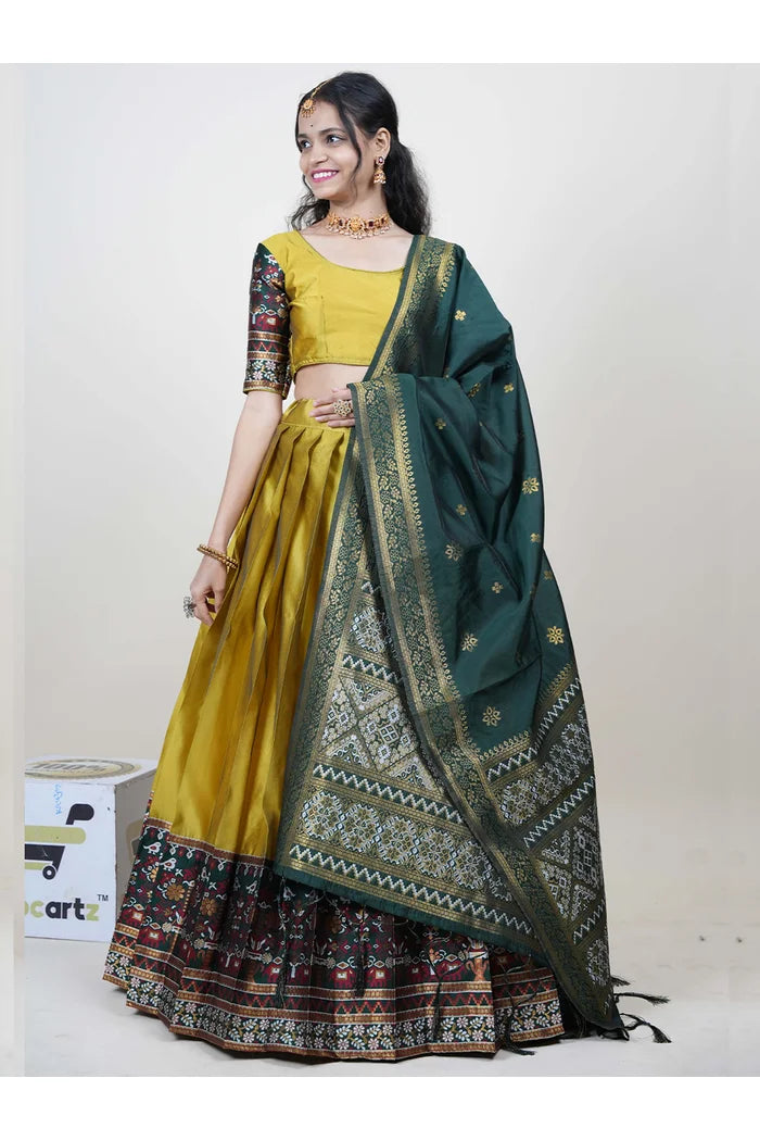 South Indian Festival Traditional Half Saree (Jagvi)