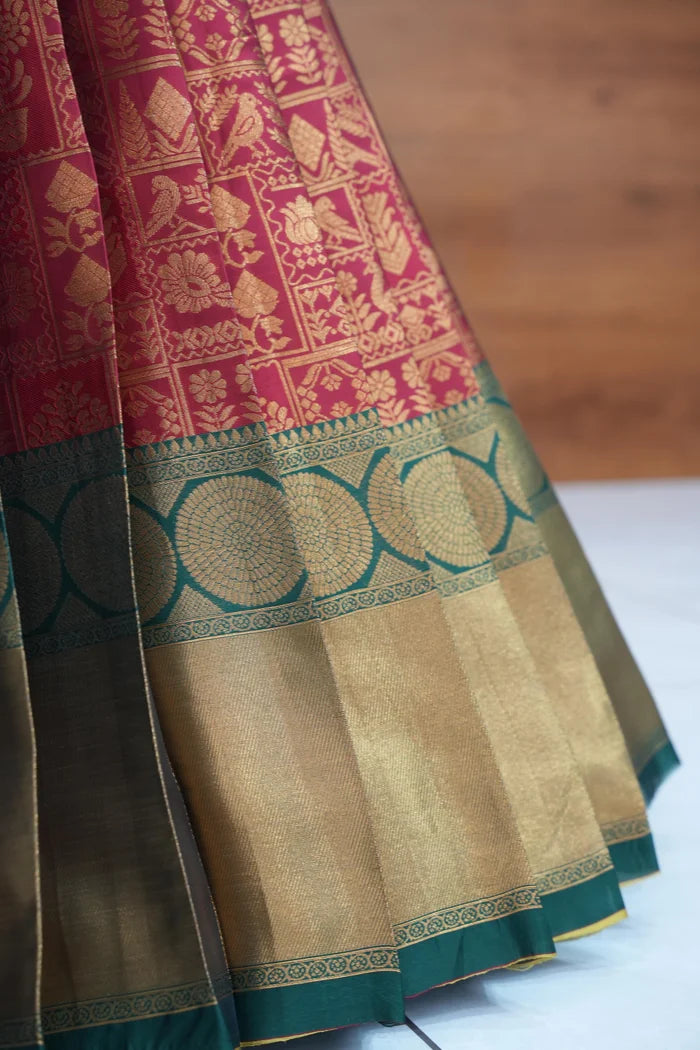 దక్షిణ భారత పండుగ సాంప్రదాయ హాఫ్ చీర (ఛవి)