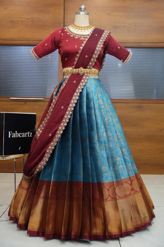 దక్షిణ భారత పండుగ సాంప్రదాయ హాఫ్ చీర (ఛవి)