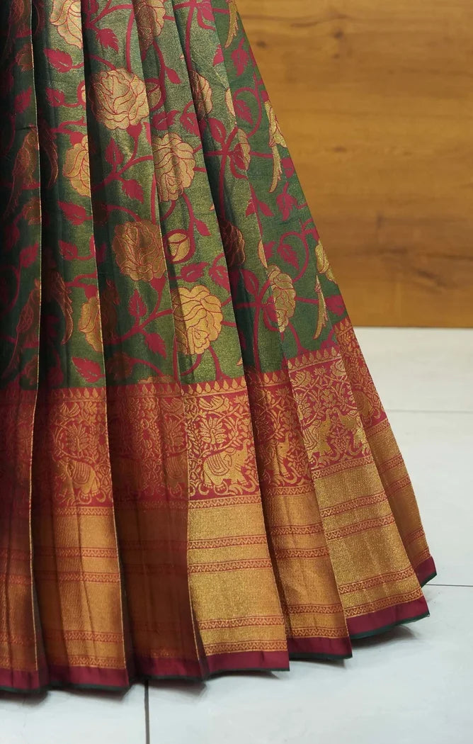 దక్షిణ భారత పండుగ సాంప్రదాయ హాఫ్ చీర (ఛవి)