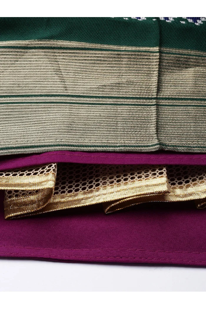 దక్షిణ భారత పండుగ సాంప్రదాయ హాఫ్ చీర (ప్రేక్షు)