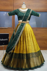 దక్షిణ భారత పండుగ సాంప్రదాయ హాఫ్ చీర (ఛవి)