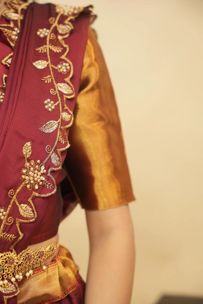 దక్షిణ భారత పండుగ సాంప్రదాయ హాఫ్ చీర (ఛవి)