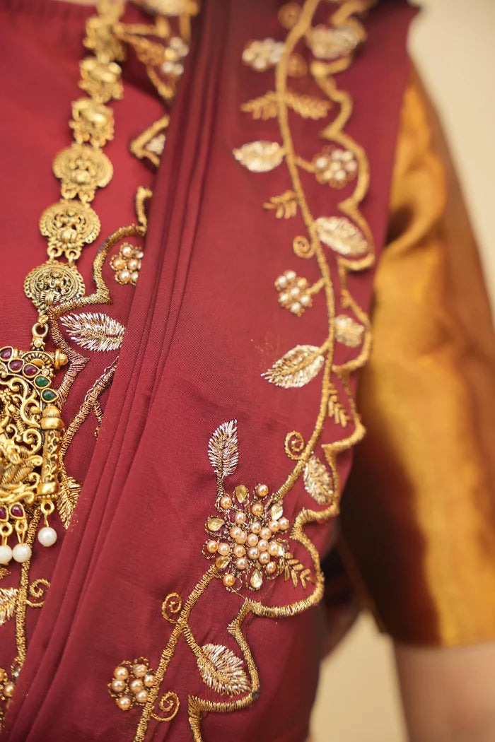 దక్షిణ భారత పండుగ సాంప్రదాయ హాఫ్ చీర (ఛవి)