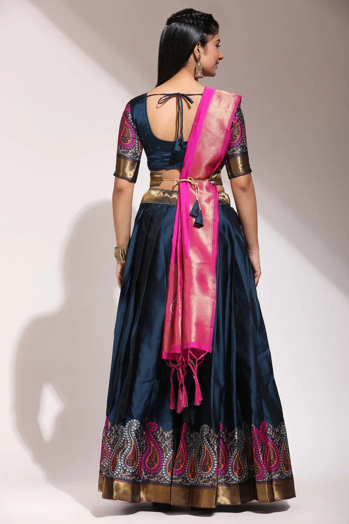 దక్షిణ భారత పండుగ సాంప్రదాయ హాఫ్ చీర(పటోలా)