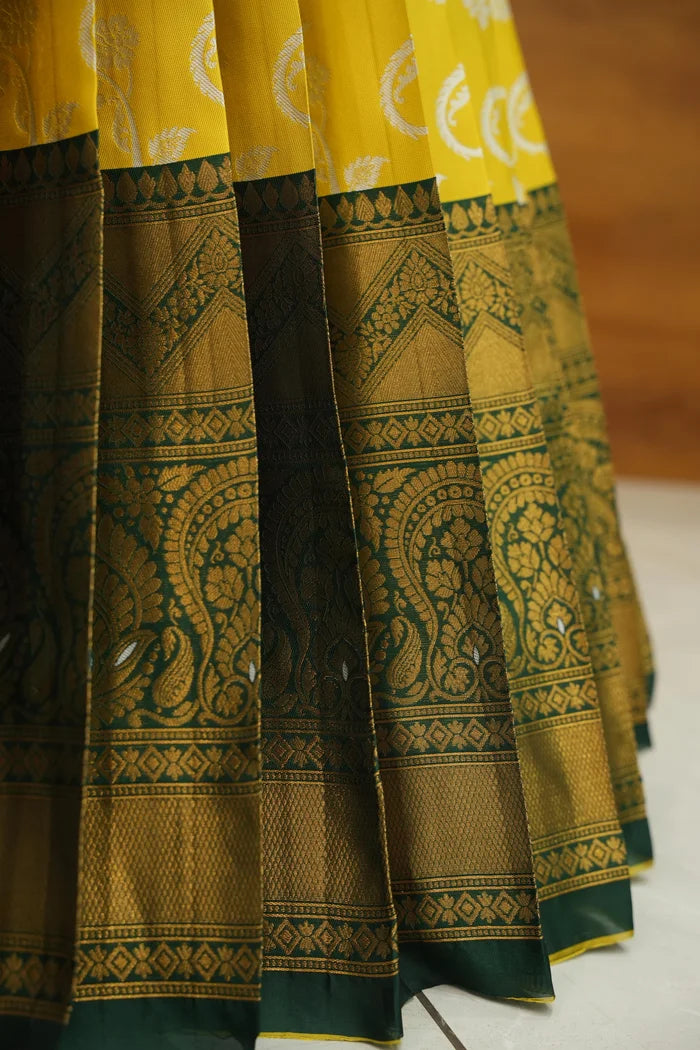 HemaValli Women's Woven Design zari work Half Saree with Embroidered Blouse and Dupatta