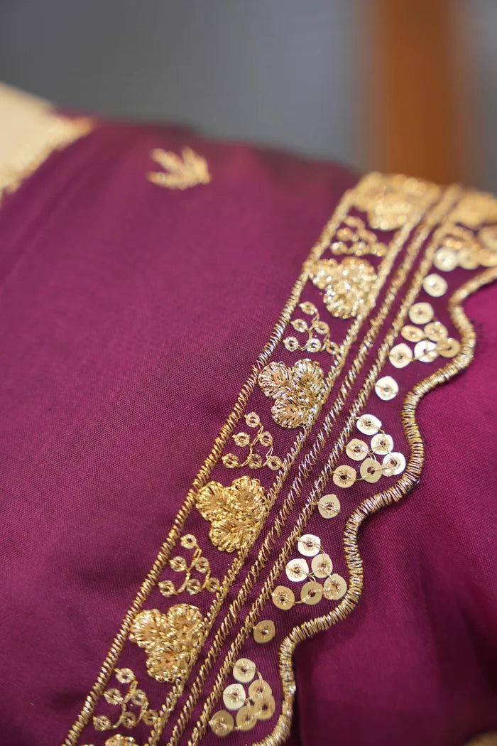 దక్షిణ భారత పండుగ సాంప్రదాయ హాఫ్ చీర (ఛవి)