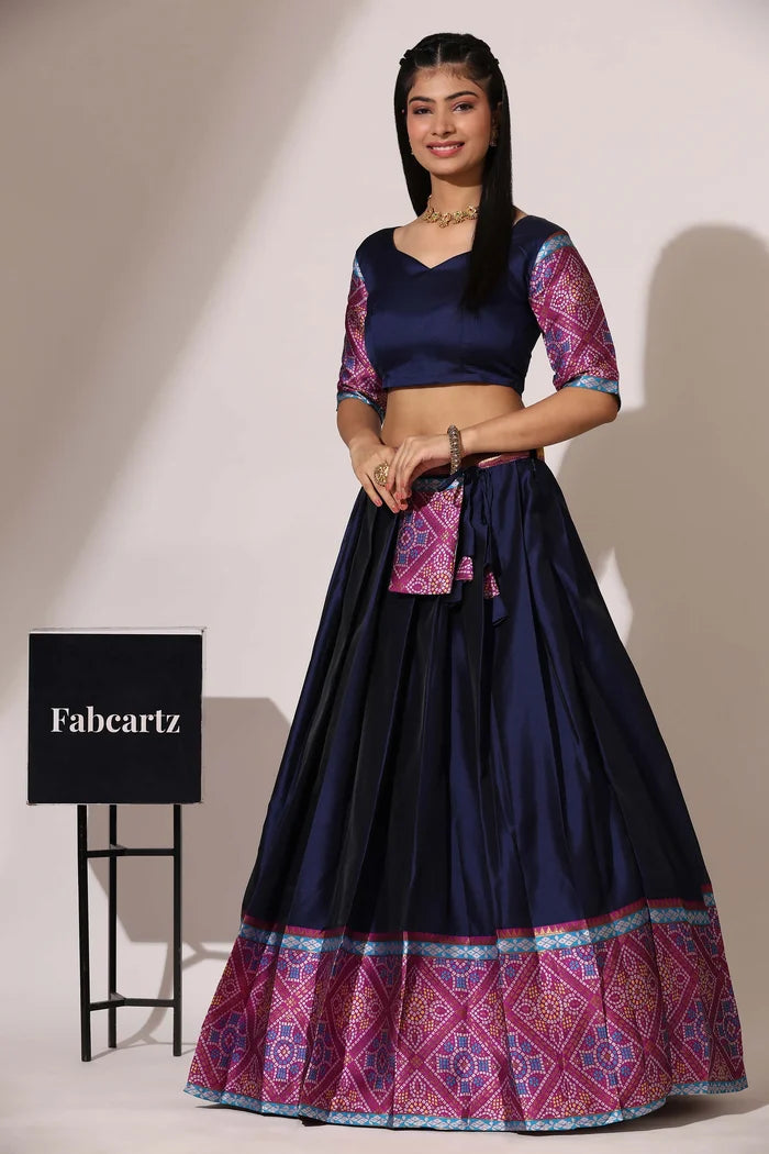 దక్షిణ భారత పండుగ సాంప్రదాయ హాఫ్ చీర (ఛవి)