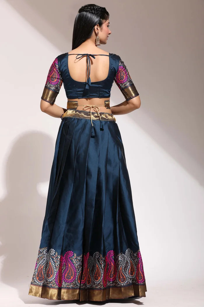 దక్షిణ భారత పండుగ సాంప్రదాయ హాఫ్ చీర(పటోలా)