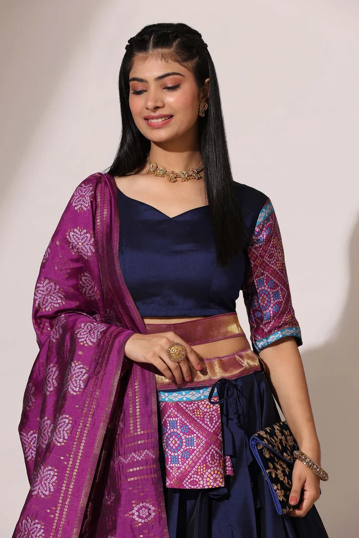 దక్షిణ భారత పండుగ సాంప్రదాయ హాఫ్ చీర (ఛవి)