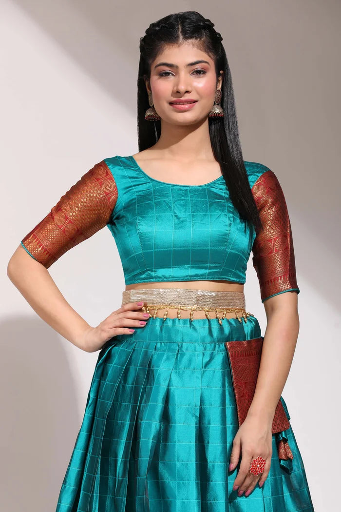 దక్షిణ భారత పండుగ సాంప్రదాయ హాఫ్ చీర(పటోలా)