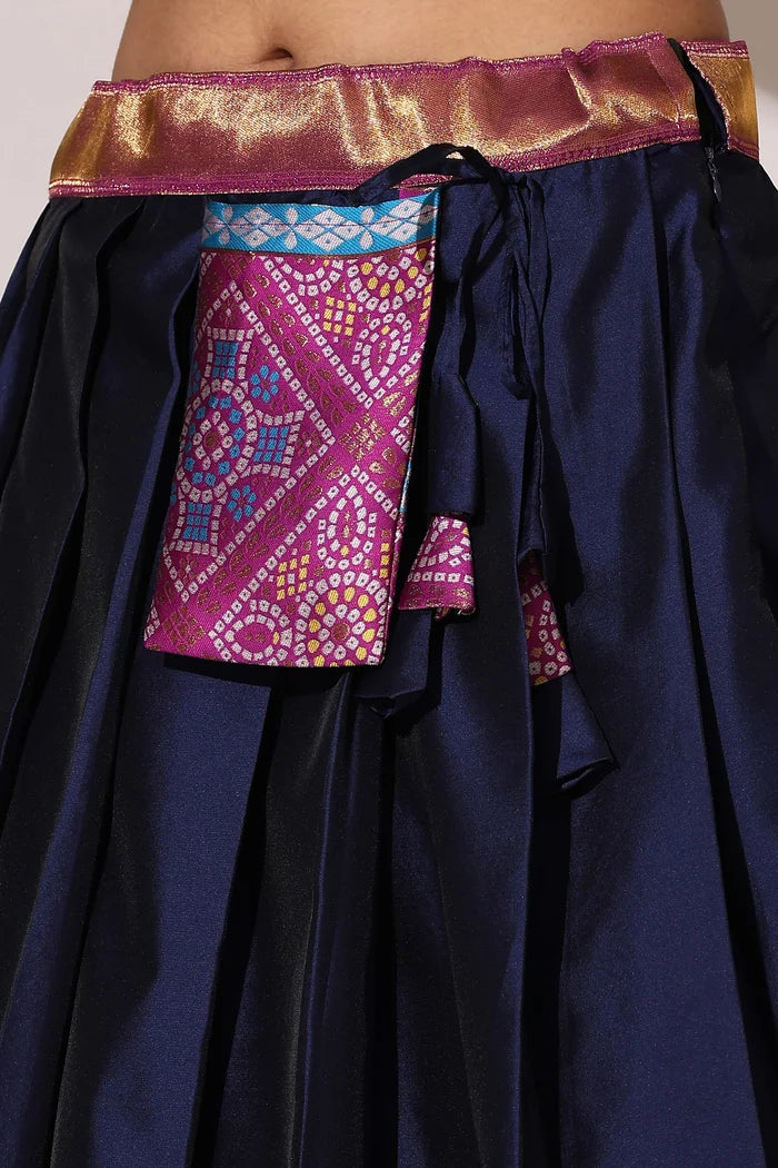 దక్షిణ భారత పండుగ సాంప్రదాయ హాఫ్ చీర (ఛవి)