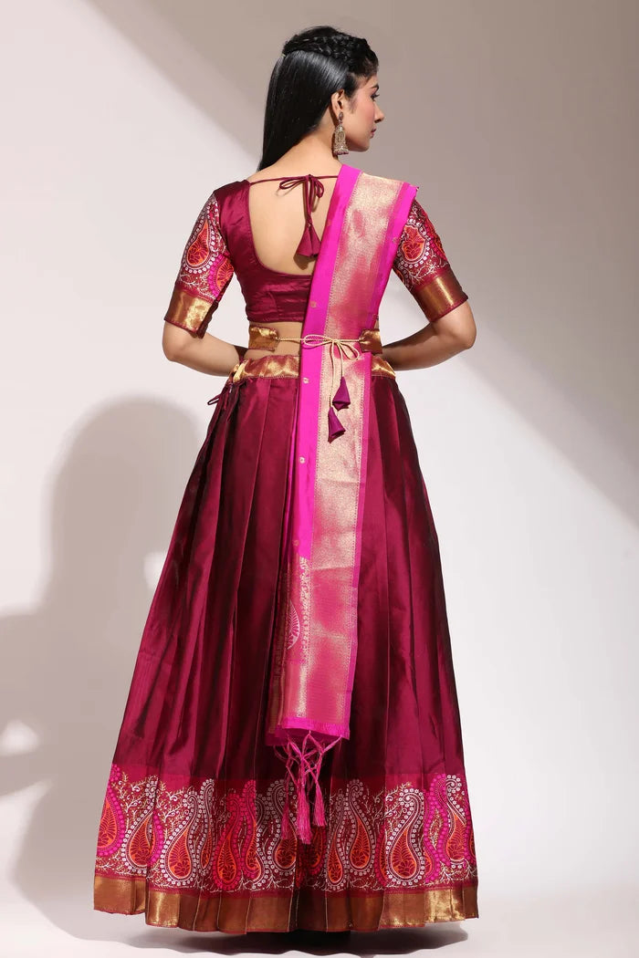 దక్షిణ భారత పండుగ సాంప్రదాయ హాఫ్ చీర(పటోలా)