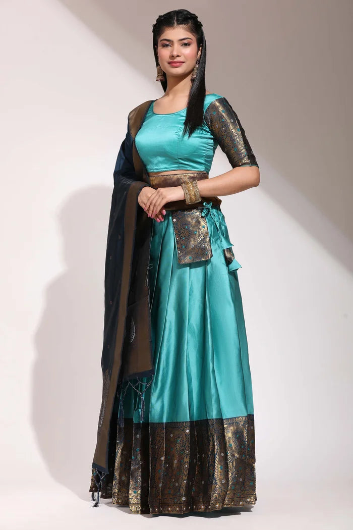 దక్షిణ భారత పండుగ సాంప్రదాయ హాఫ్ చీర(పటోలా)