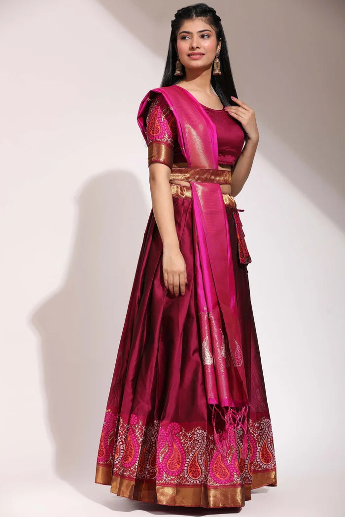 దక్షిణ భారత పండుగ సాంప్రదాయ హాఫ్ చీర(పటోలా)