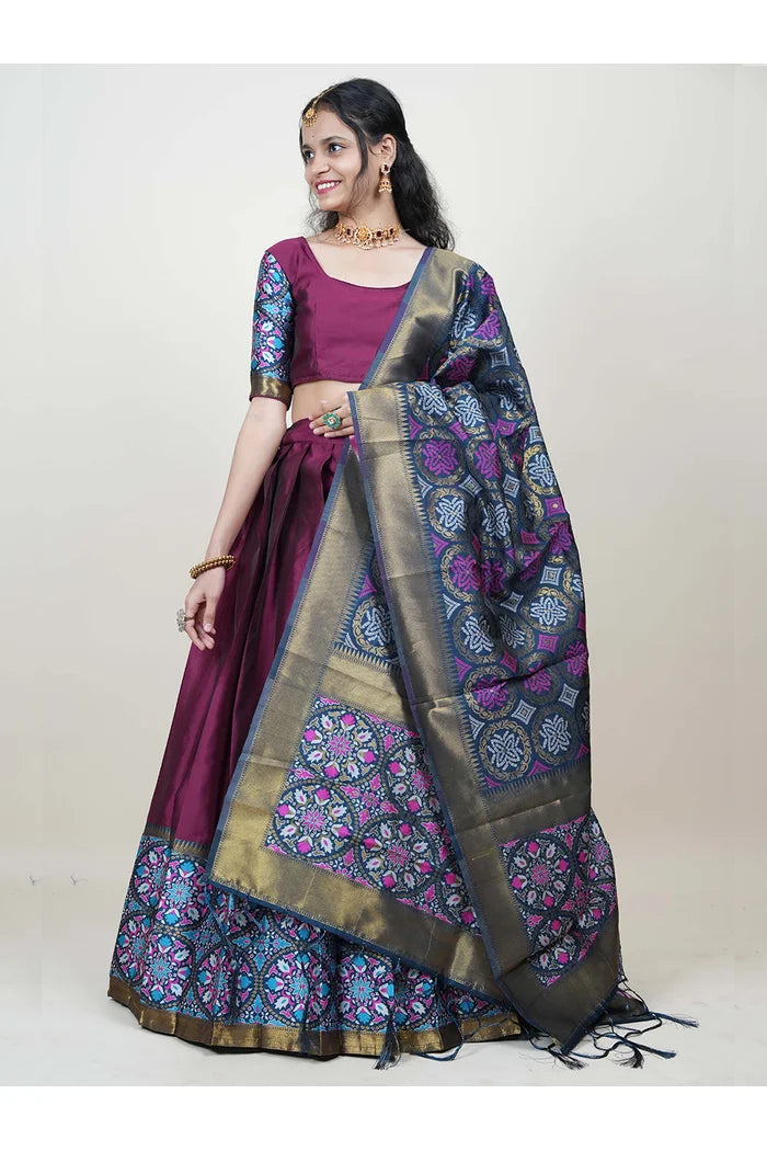 South Indian Festival Traditional Half Saree (GolGolPAttu)