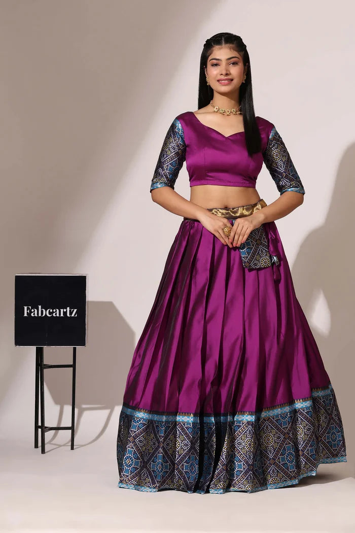 దక్షిణ భారత పండుగ సాంప్రదాయ హాఫ్ చీర (ఛవి)