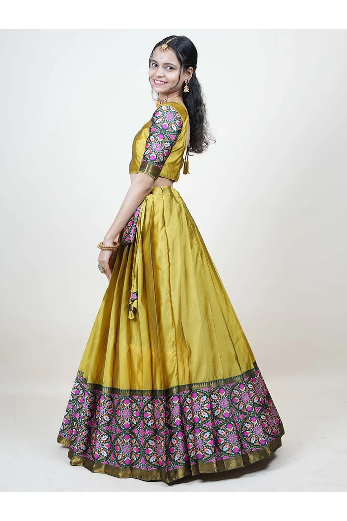 South Indian Festival Traditional Half Saree (GolGolPAttu)