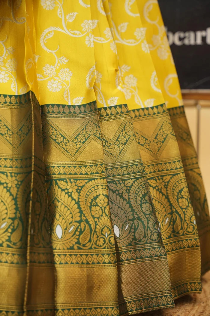 HemaValli Women's Woven Design zari work Half Saree with Embroidered Blouse and Dupatta