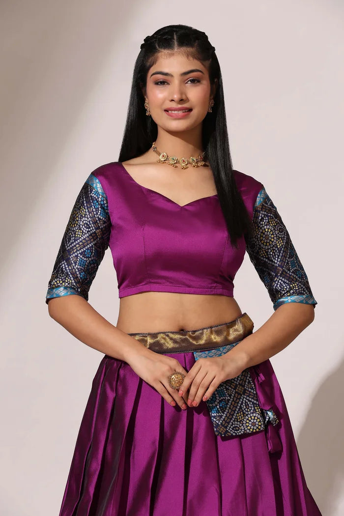 దక్షిణ భారత పండుగ సాంప్రదాయ హాఫ్ చీర (ఛవి)