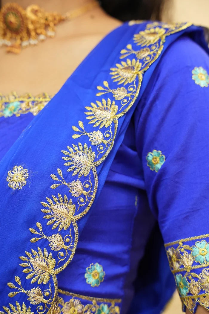 దక్షిణ భారత పండుగ సాంప్రదాయ హాఫ్ చీర (ఛవి)