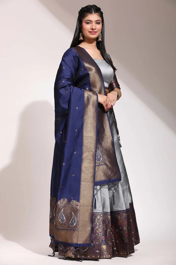 దక్షిణ భారత పండుగ సాంప్రదాయ హాఫ్ చీర(పటోలా)