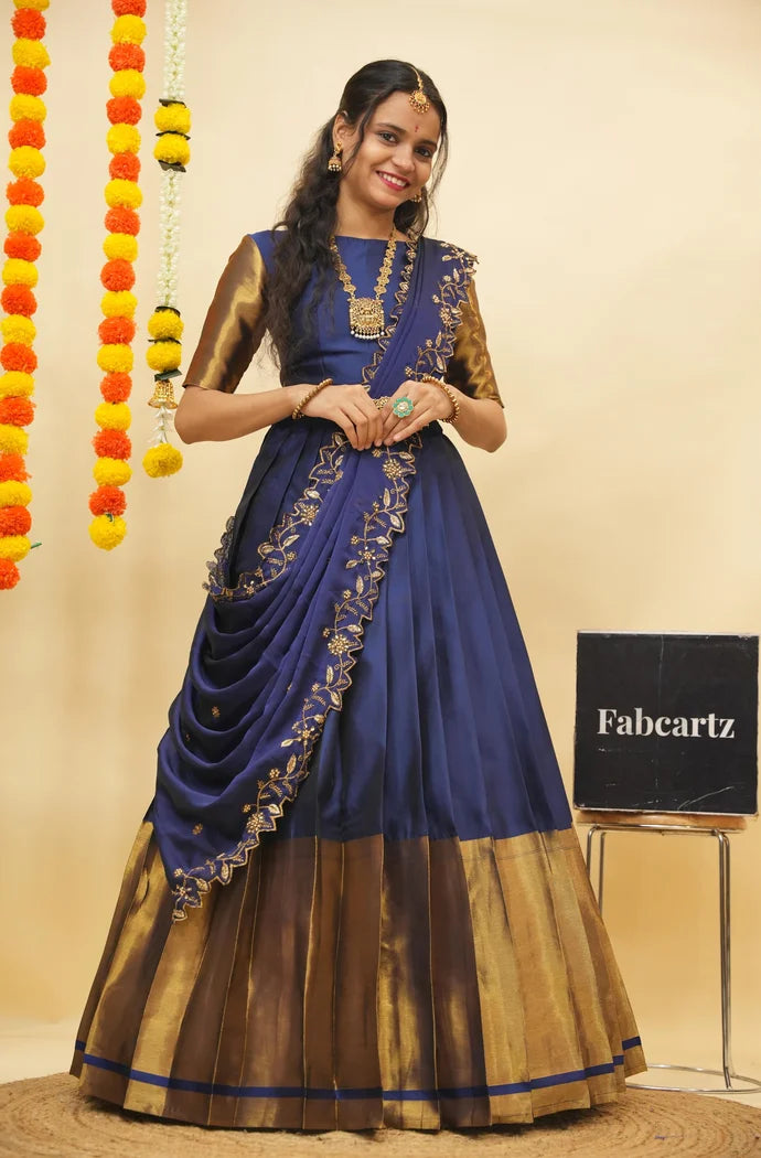 దక్షిణ భారత పండుగ సాంప్రదాయ హాఫ్ చీర (ఛవి)