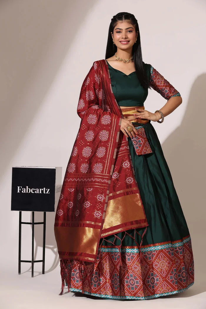 దక్షిణ భారత పండుగ సాంప్రదాయ హాఫ్ చీర (ఛవి)