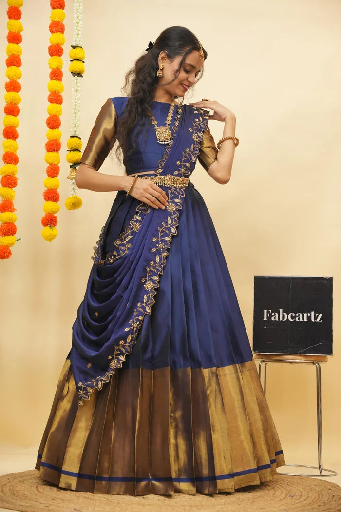 దక్షిణ భారత పండుగ సాంప్రదాయ హాఫ్ చీర (ఛవి)