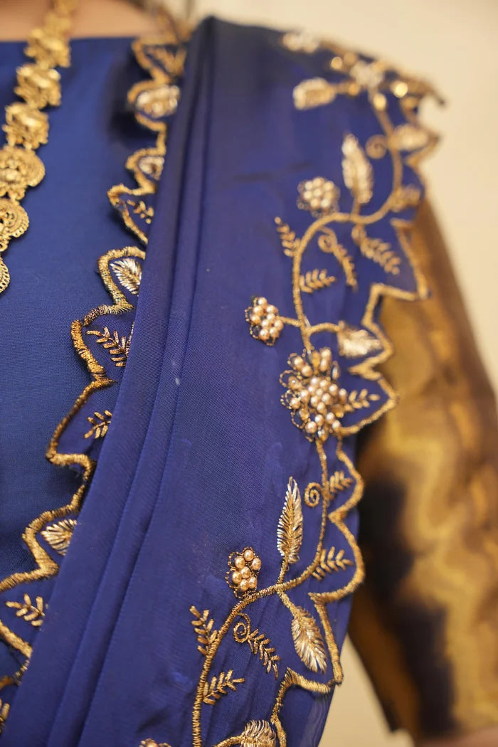 దక్షిణ భారత పండుగ సాంప్రదాయ హాఫ్ చీర (ఛవి)