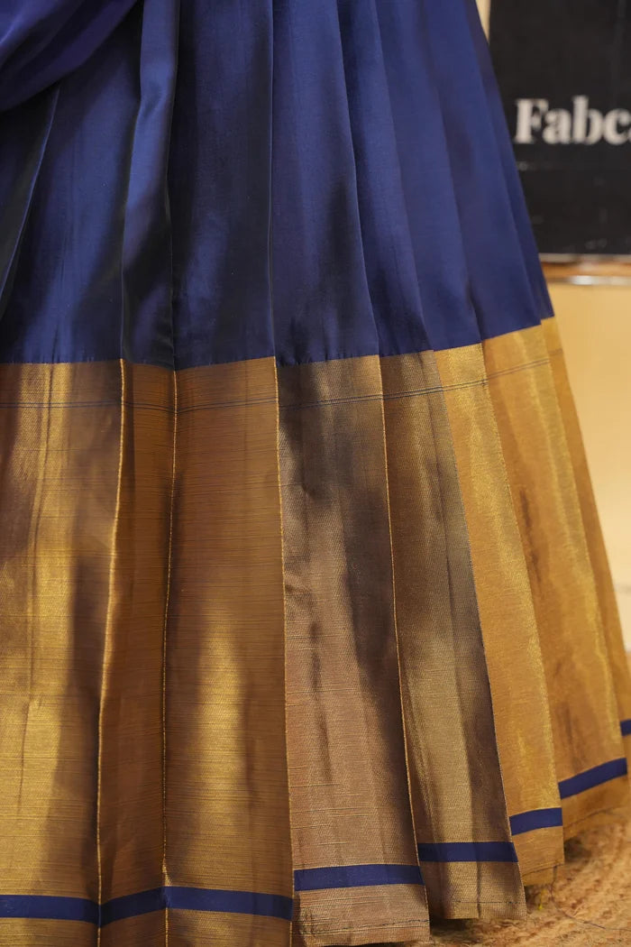 దక్షిణ భారత పండుగ సాంప్రదాయ హాఫ్ చీర (ఛవి)