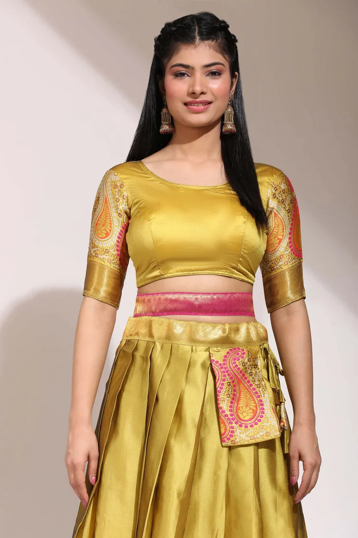 దక్షిణ భారత పండుగ సాంప్రదాయ హాఫ్ చీర(పటోలా)