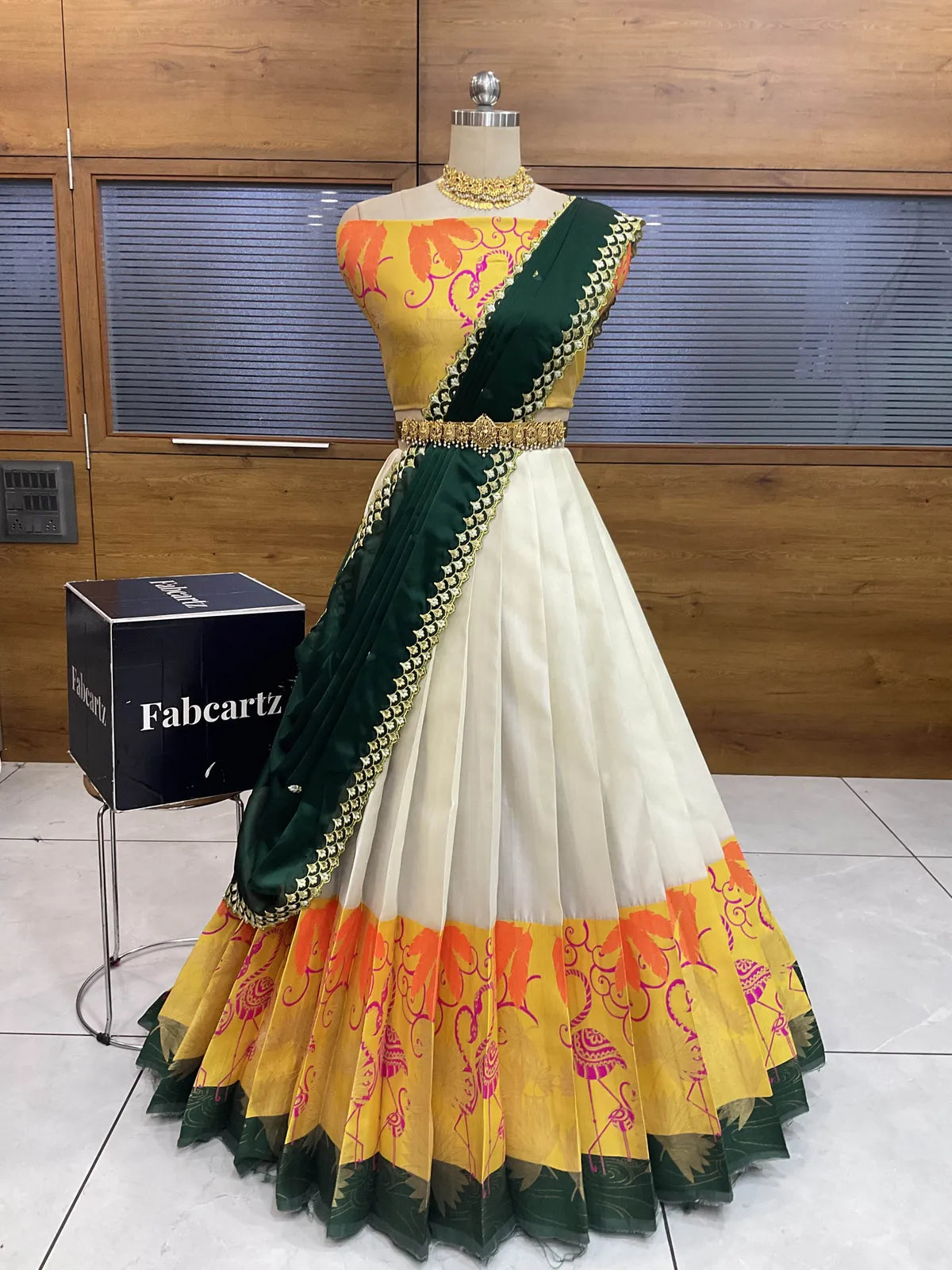 (HansRango) South Indian Festival Traditional Half Saree with Embroidered Blouse & Dupatta