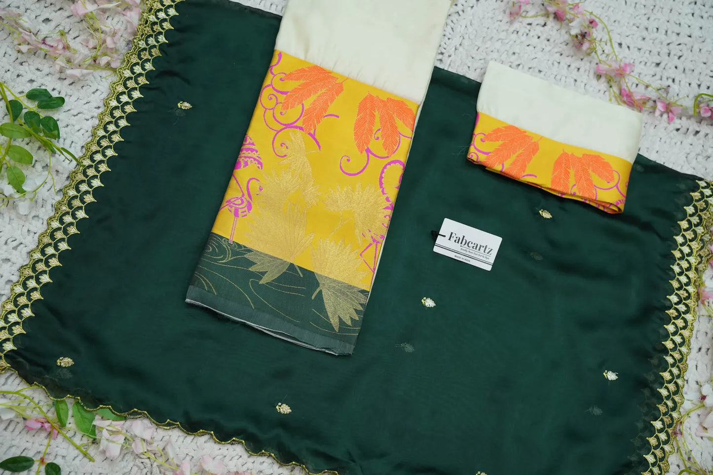 (HansRango) South Indian Festival Traditional Half Saree with Embroidered Blouse & Dupatta