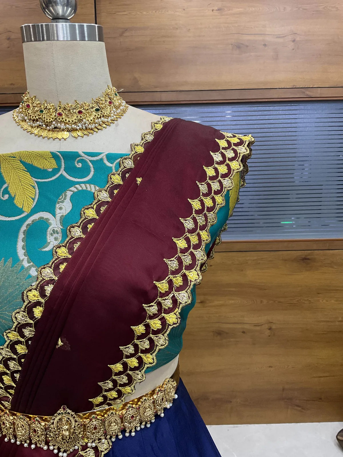 (HansRango) South Indian Festival Traditional Half Saree with Embroidered Blouse & Dupatta