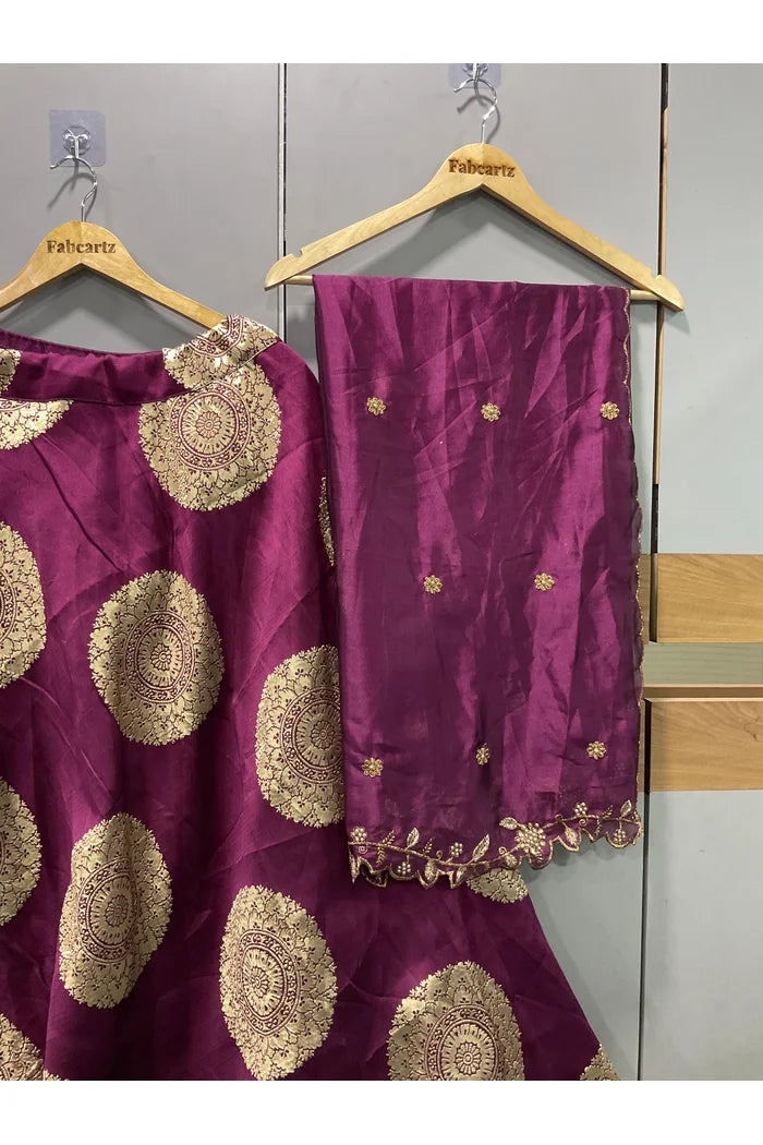 Gola CLEARANCE SALE Beautiful Banarasi Jacquard Lehenga choli with Rangoli Dupatta for Women
