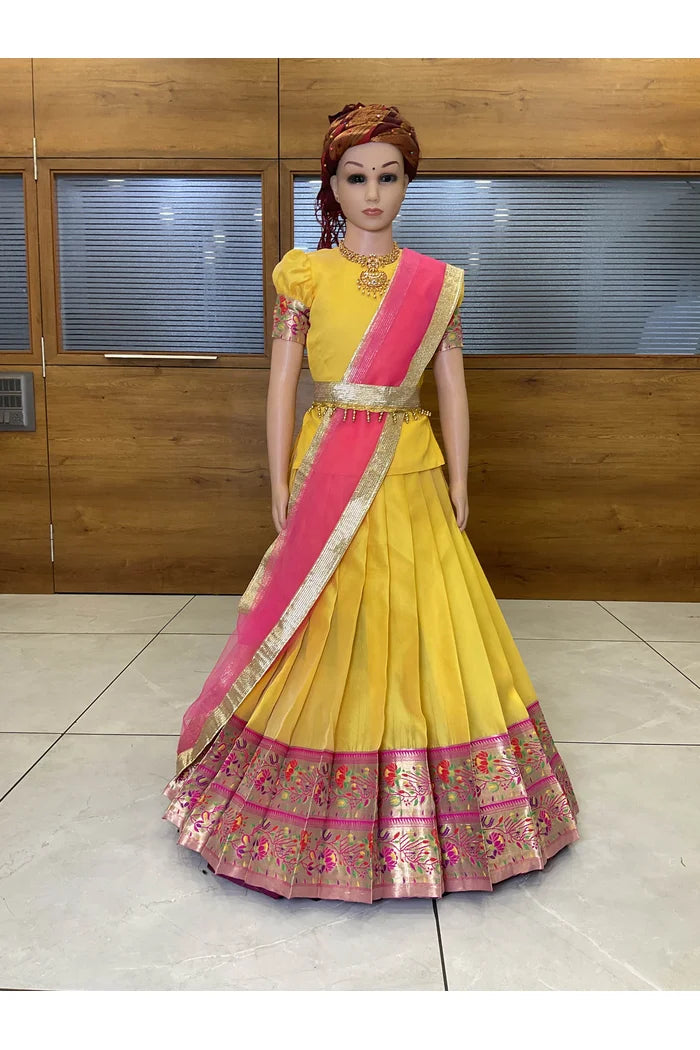 సౌత్ ఇండియన్ ఫెస్టివల్ సాంప్రదాయ హాఫ్ చీర (కమల్పట్టు కిడ్స్)