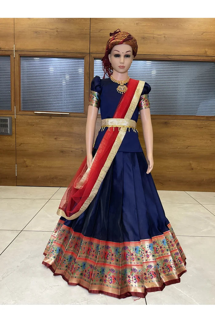 సౌత్ ఇండియన్ ఫెస్టివల్ సాంప్రదాయ హాఫ్ చీర (కమల్పట్టు కిడ్స్)