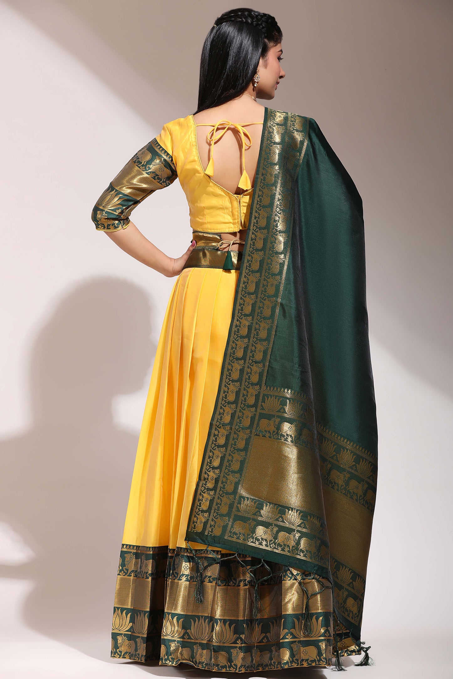 Captivating South Indian Festival Traditional Half Saree (Unstitched) : Embrace Timeless Elegance! 💃✨