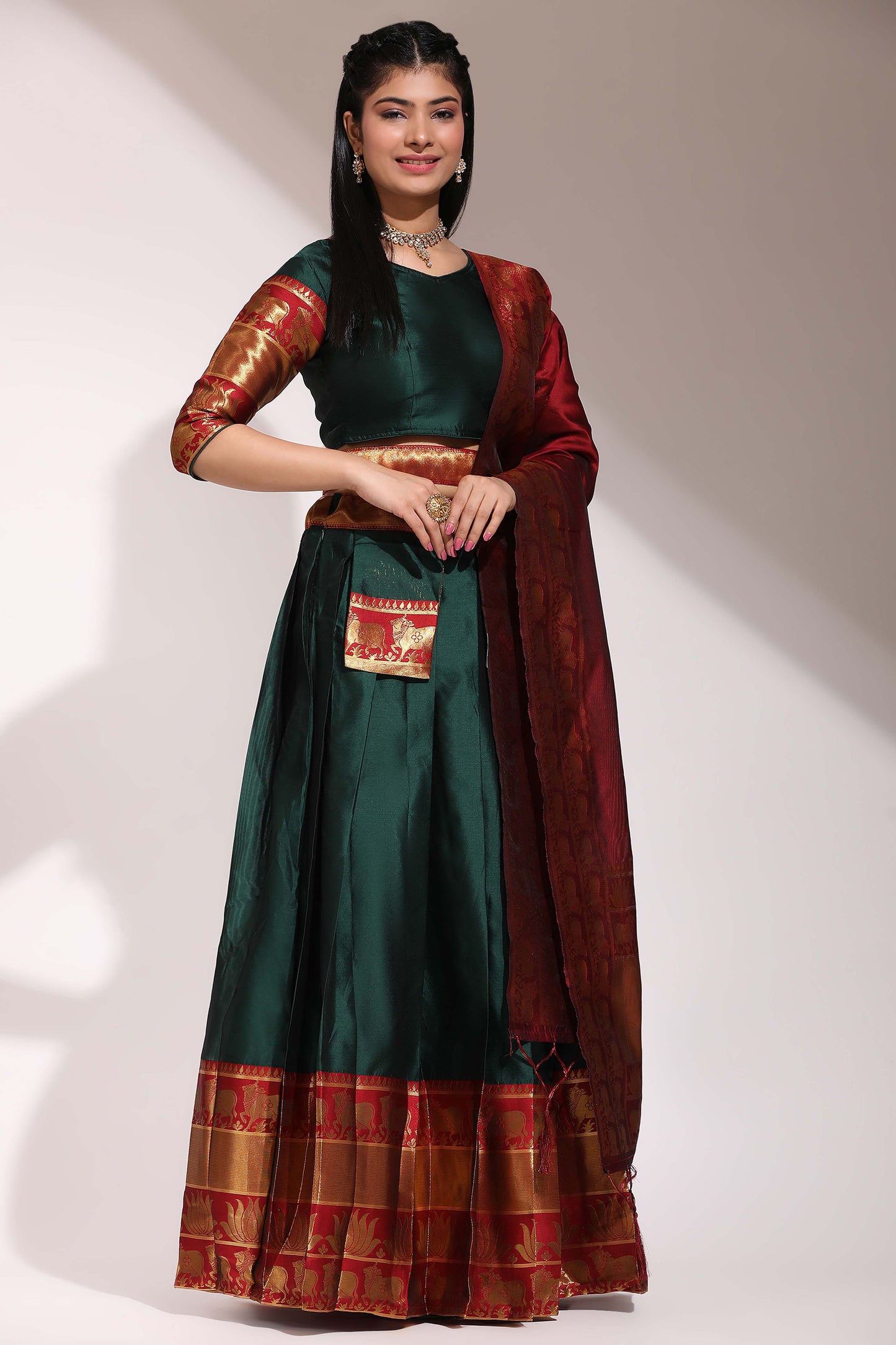 Captivating South Indian Festival Traditional Half Saree (Unstitched) : Embrace Timeless Elegance! 💃✨
