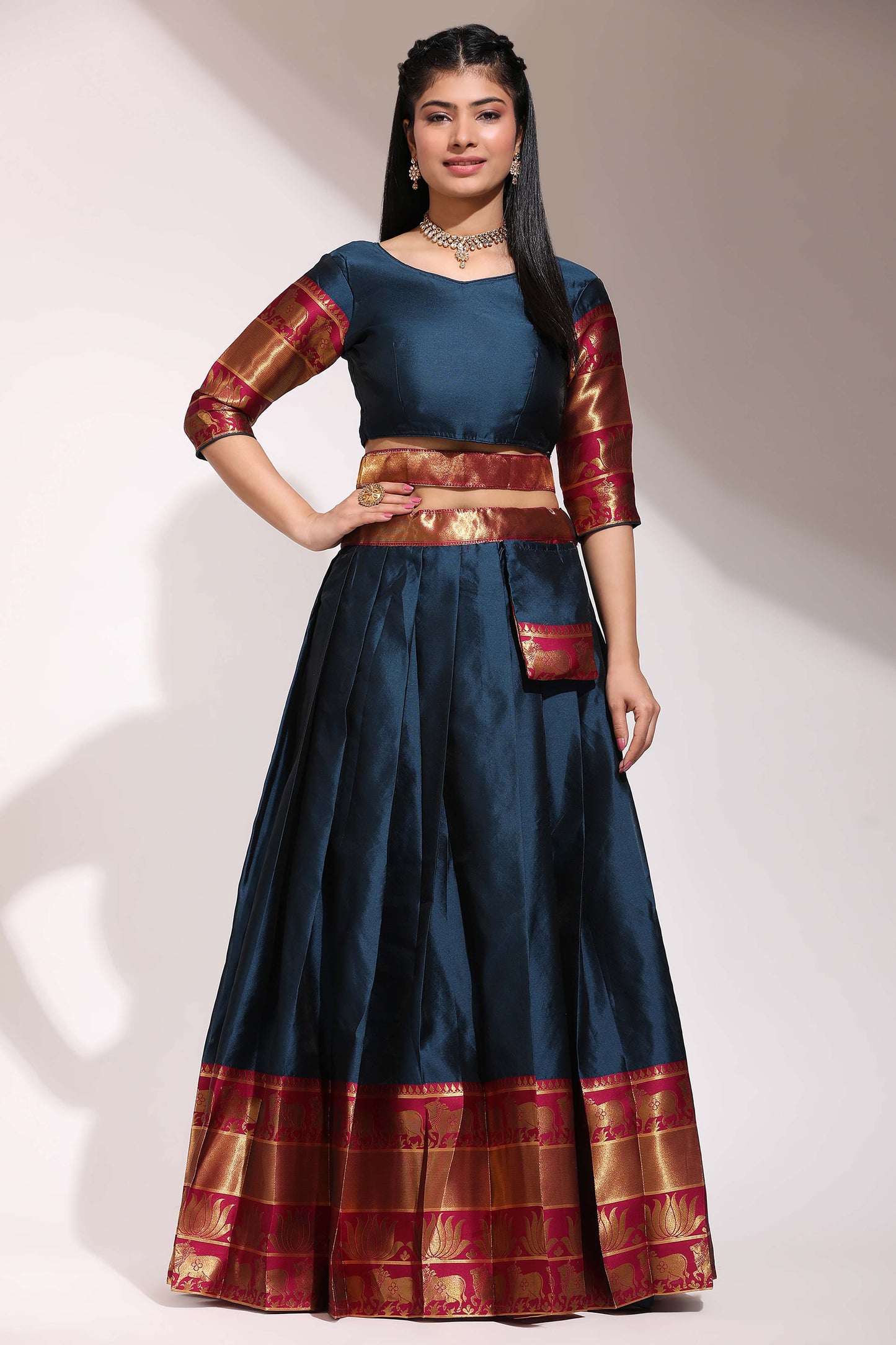 Captivating South Indian Festival Traditional Half Saree : Embrace Timeless Elegance! πβ¨