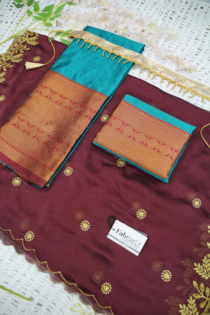 దక్షిణ భారత పండుగ సాంప్రదాయ హాఫ్ చీర(పటోలా)