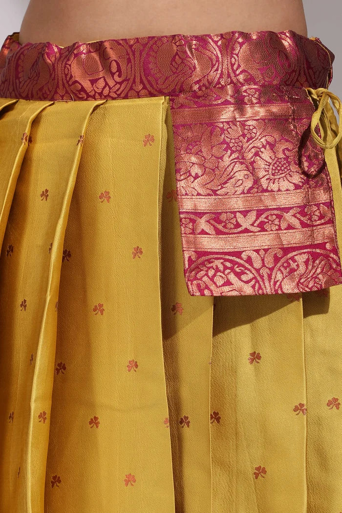 South Indian Festival Traditional Half Saree (CloverPattu)