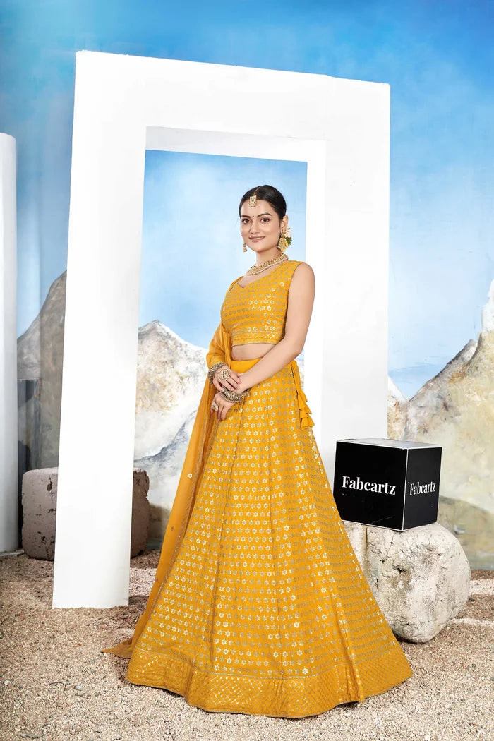 దక్షిణ భారత పండుగ సాంప్రదాయ హాఫ్ చీర (ఛవి)