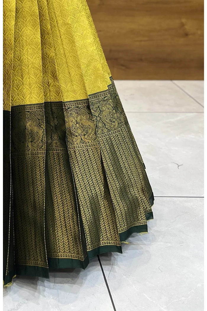 Munjya Women's Woven Design zari work Half Saree with Embroidered Blouse and Dupatta