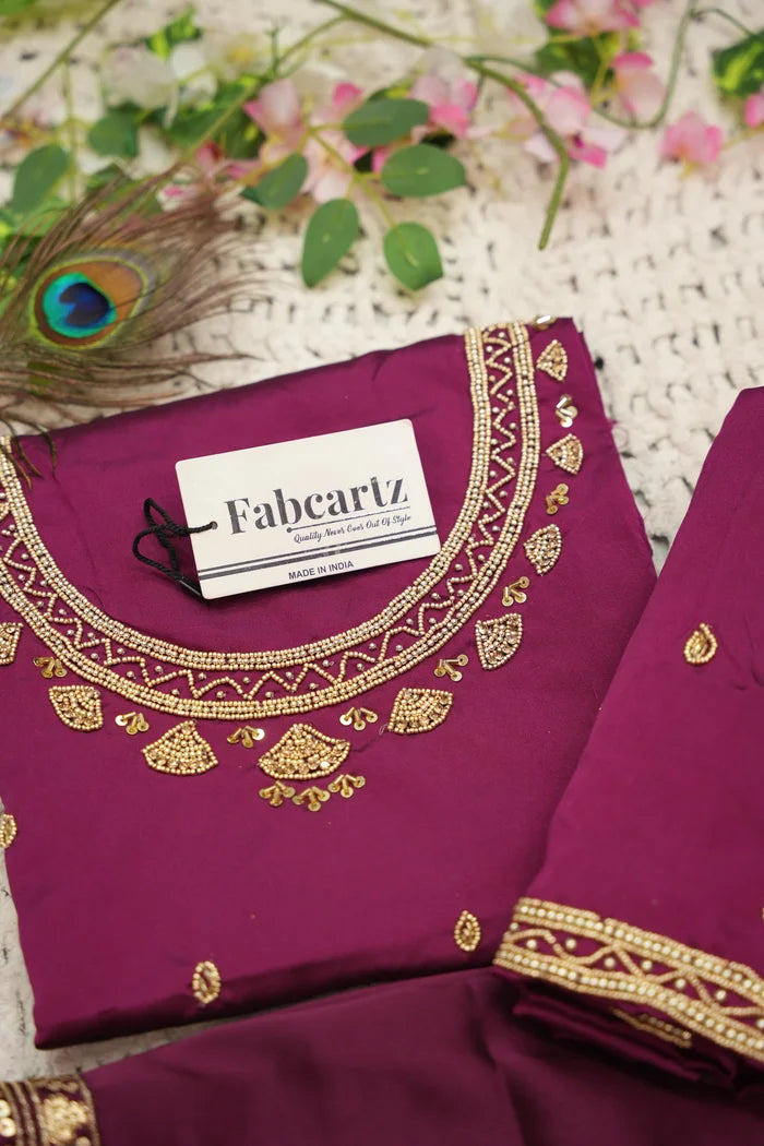 దక్షిణ భారత పండుగ సాంప్రదాయ హాఫ్ చీర (ఛవి)