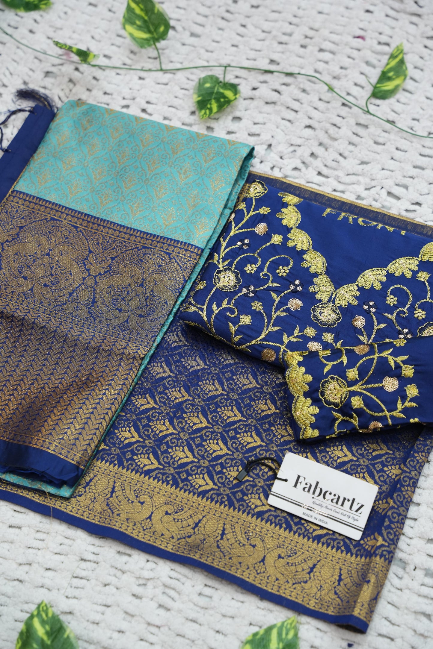 MnjyaaJacQ New Kids Traditional South Indian Half Saree