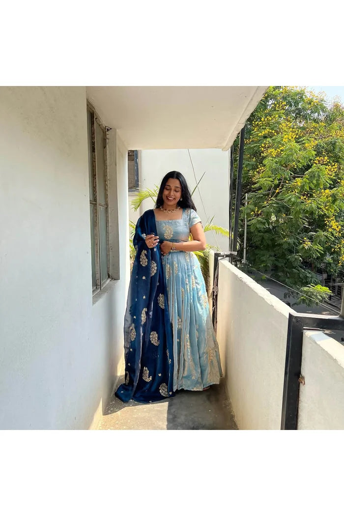 Tanshi South Indian Festival Traditional Half Saree