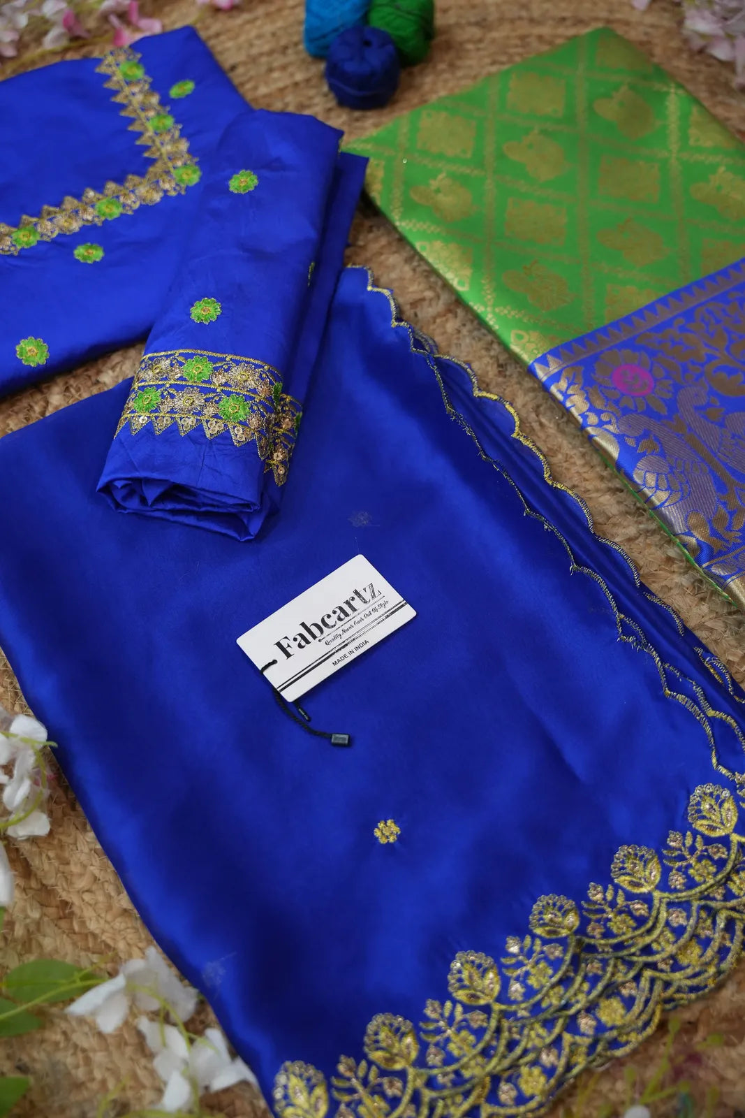 (JayaBox) Women's Woven Design zari work Half Saree with Embroidered Blouse and Dupatta